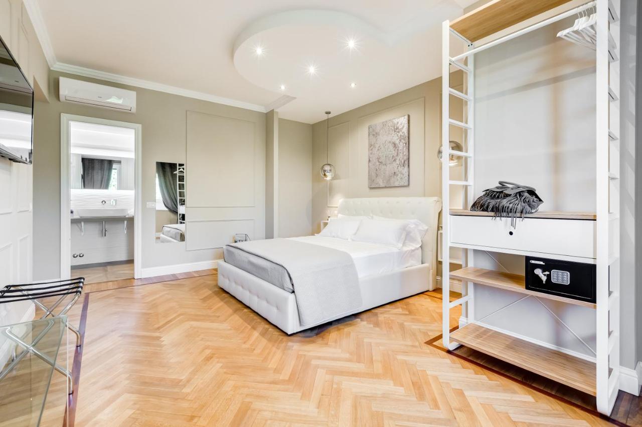 Mellini Palace Suites By Premium Suites Collection Rom Exterior foto