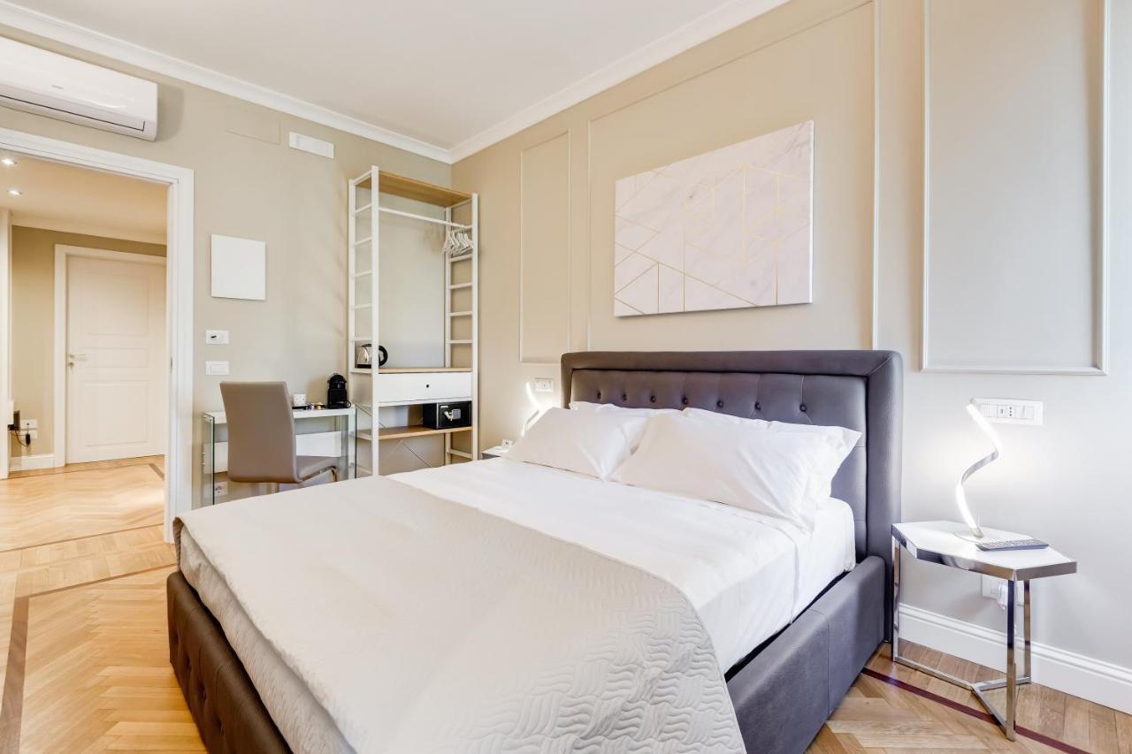 Mellini Palace Suites By Premium Suites Collection Rom Exterior foto