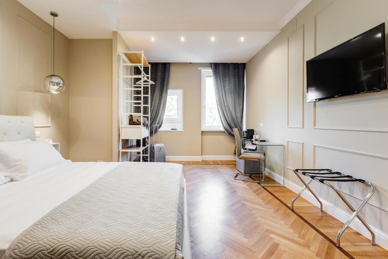 Mellini Palace Suites By Premium Suites Collection Rom Exterior foto