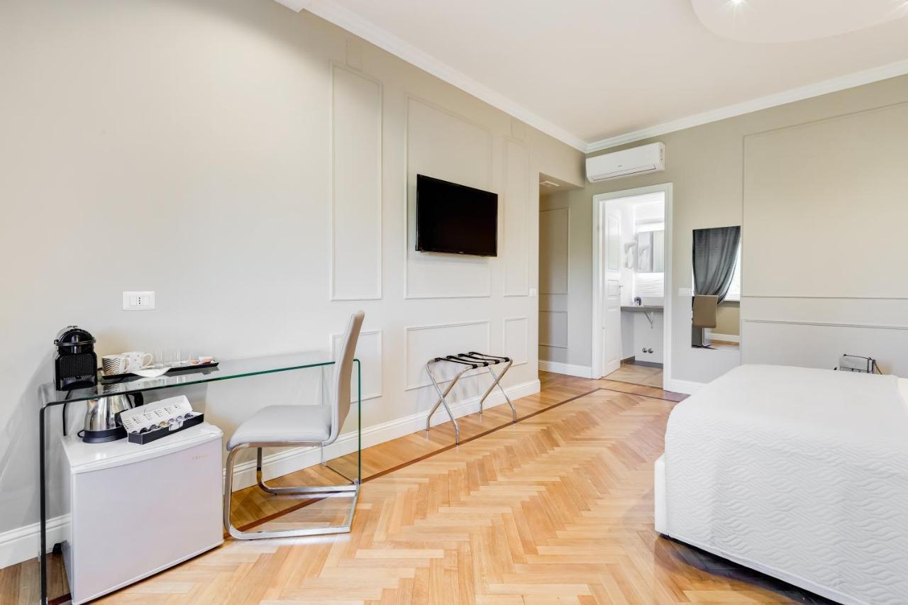 Mellini Palace Suites By Premium Suites Collection Rom Exterior foto
